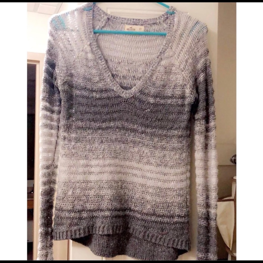 Hollister sweater